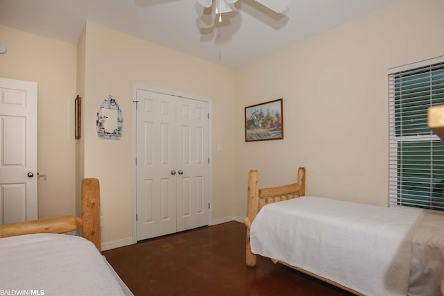 bedroom featuring a closet and ceiling fan