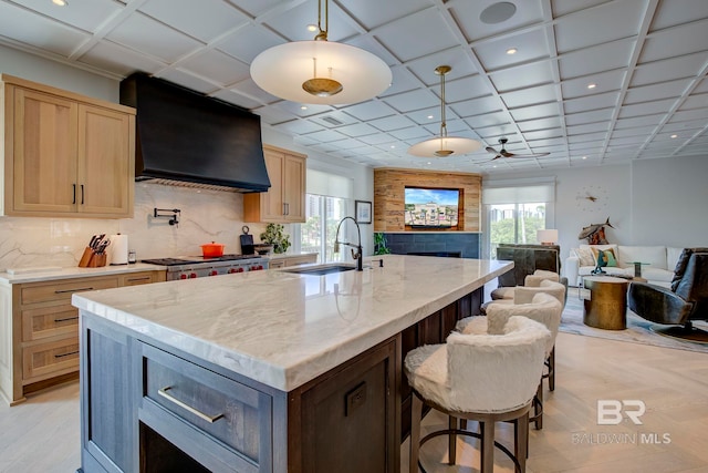 27269 Perdido Beach Blvd Unit C5A, Orange Beach, AL 36561 - kitchen with premium range hood, a sink, healthy amount of natural light, ceiling fan, and recessed lighting