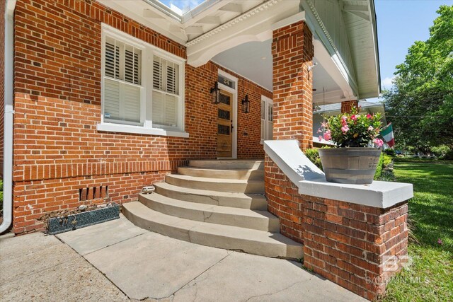 24 Macy Pl, Mobile, AL 36604 - property entrance with brick siding