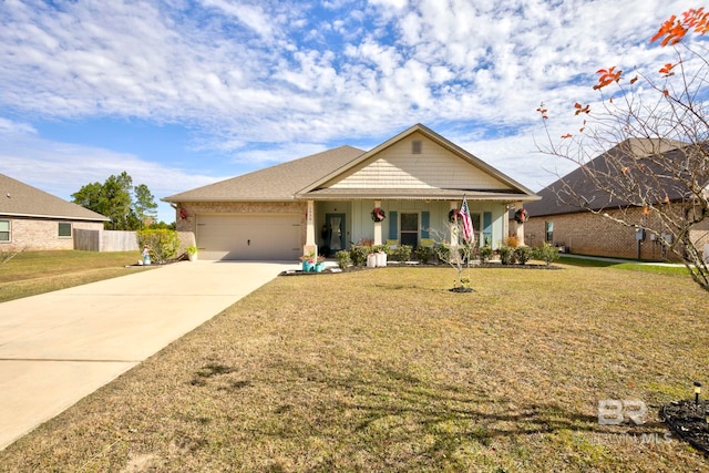 view of front facade featuring a garage, a front lawn, and a porch