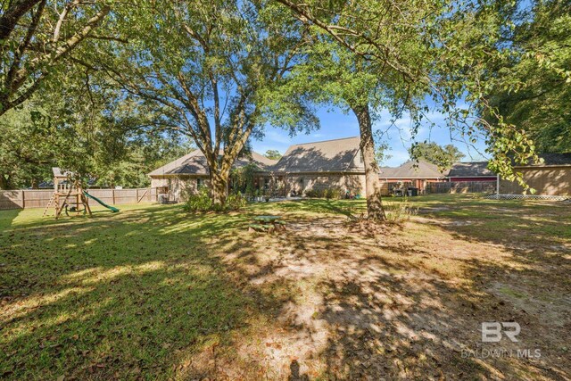 4331 Hamilton Oaks Ln, Mobile, AL 36695 - view of yard featuring a playground