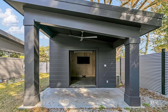 view of shed / structure