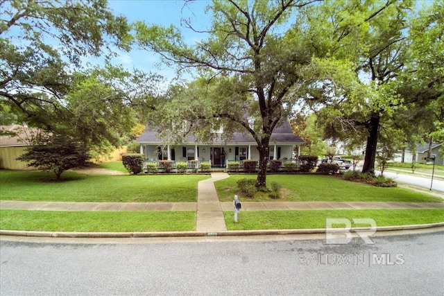 6505 Charing Wood Dr, Mobile, AL 36695 - view of front of home featuring covered porch and a front yard