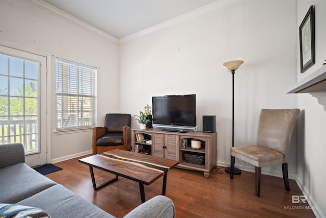 4 Yacht Club Dr Unit 174, Daphne, AL 36526 - living room featuring crown molding, wood finished floors, and baseboards