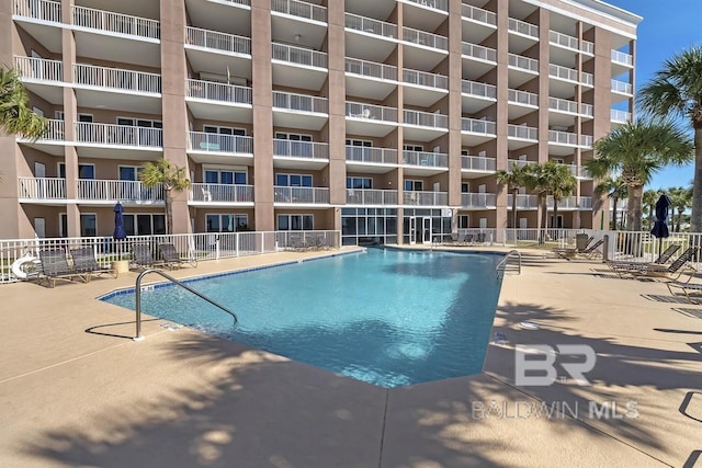 pool featuring fence