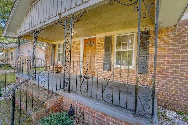 exterior space featuring a porch