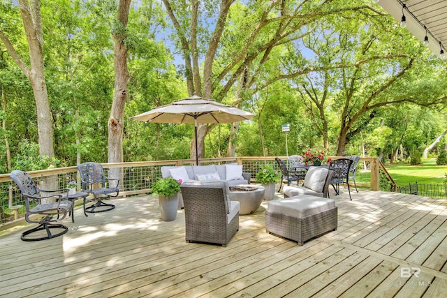 deck with outdoor lounge area
