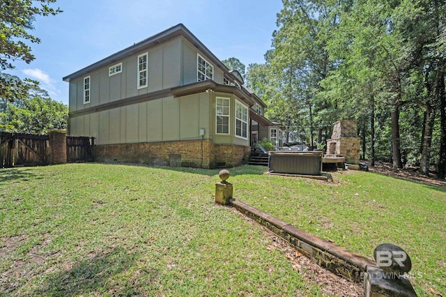 7371 Maureen Cir, Spanish Fort, AL 36527 - view of side of home with board and batten siding and brick siding