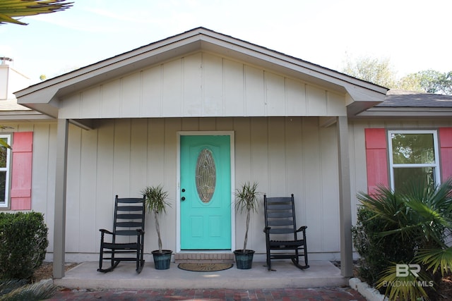 view of property entrance