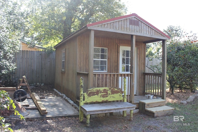 view of outbuilding