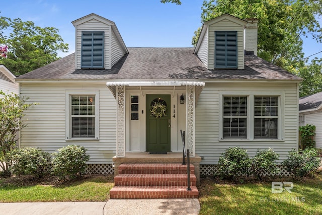 view of cape cod-style house