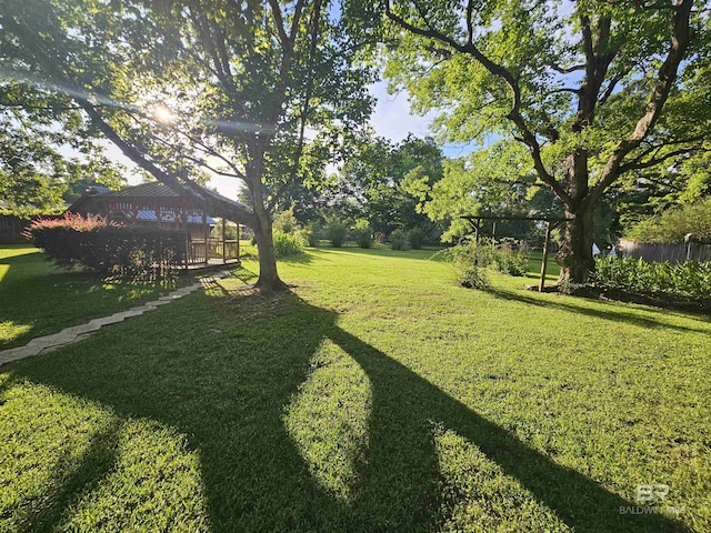 524 Linda Ln, Saraland, AL 36571 - view of yard with a gazebo