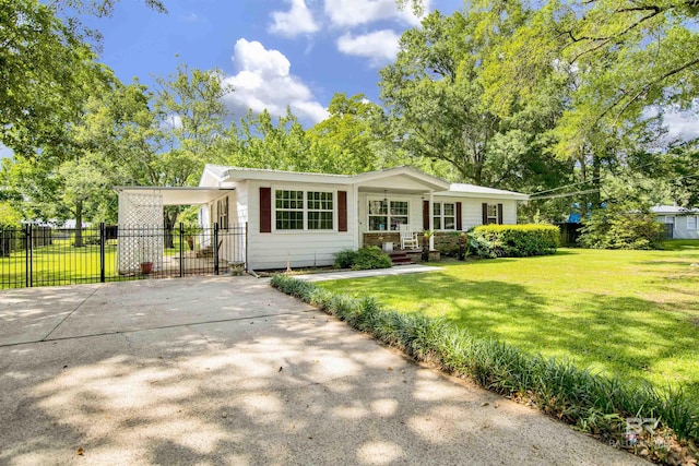 524 Linda Ln, Saraland, AL 36571 - ranch-style home featuring concrete driveway
