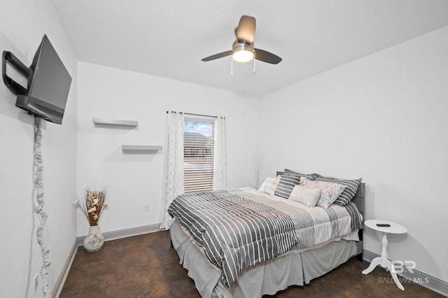 bedroom featuring ceiling fan