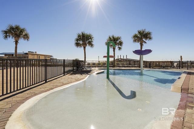 view of swimming pool