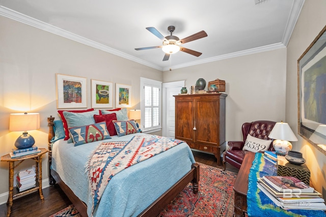 bedroom featuring ornamental molding, dark hardwood / wood-style flooring, and ceiling fan