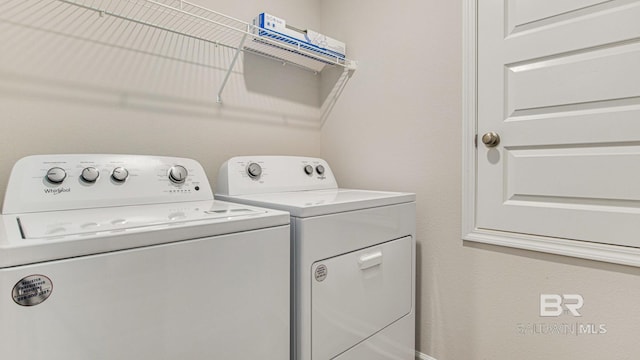 1040 Hayward Loop, Foley, AL 36535 - washroom featuring independent washer and dryer