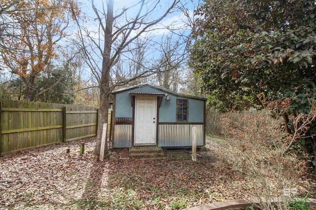 view of outbuilding