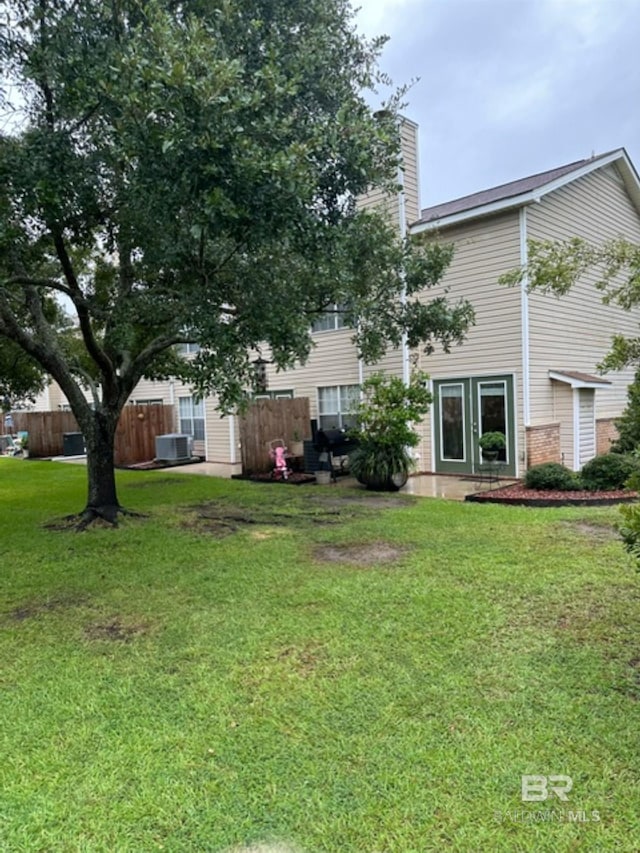 1517 Regency Rd Unit 161, Gulf Shores, AL 36542 - view of yard with central AC unit