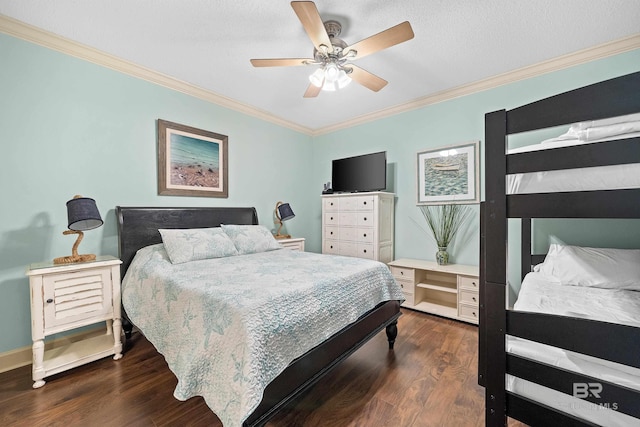 bedroom with a textured ceiling, dark hardwood / wood-style flooring, ceiling fan, and crown molding