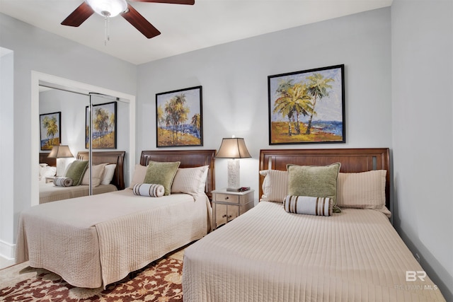 bedroom featuring ceiling fan