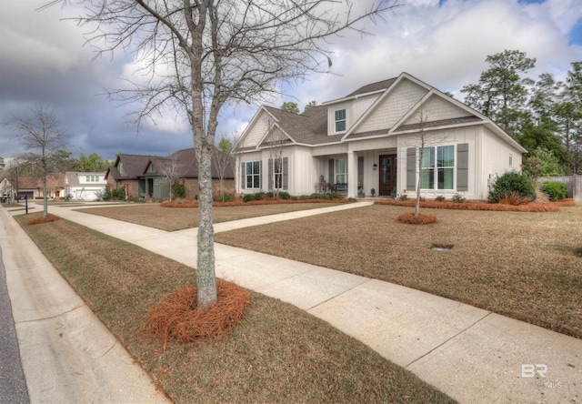 view of front of house with a front yard