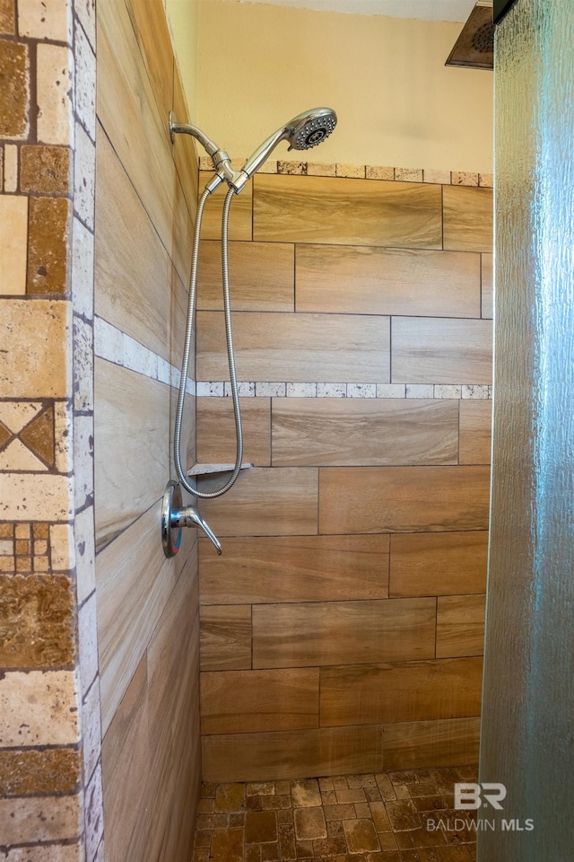 9150 County Road 91, Lillian, AL 36549 - bathroom view of a tile shower