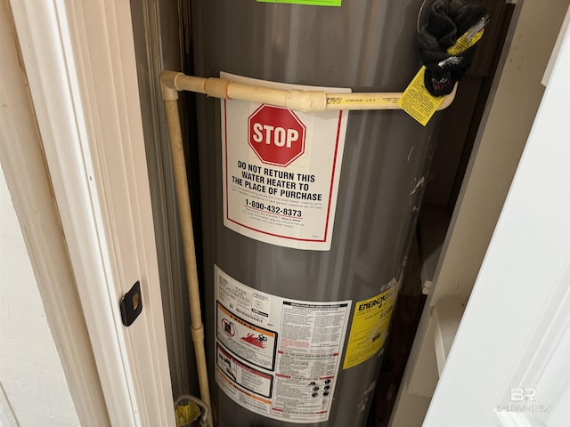 7121 N Century Blvd, Century, FL 32535 - utilities with gas water heater