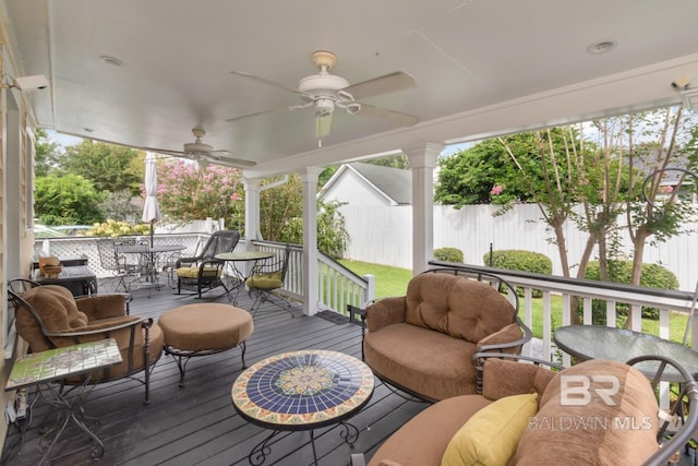 deck with ceiling fan