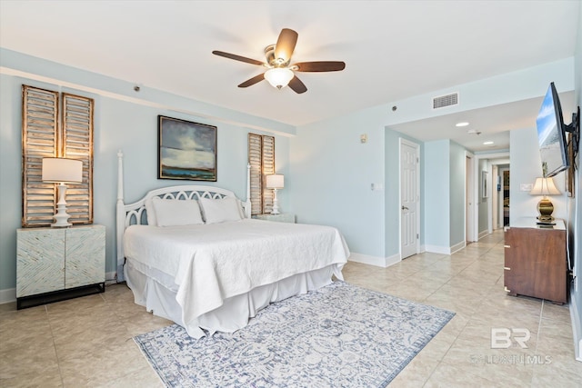 bedroom featuring ceiling fan