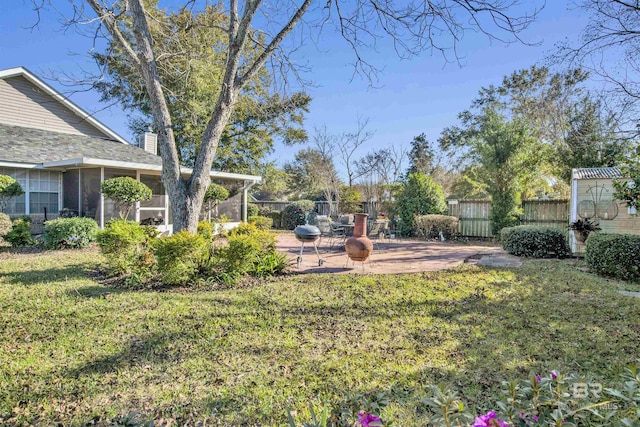 view of yard with a patio area