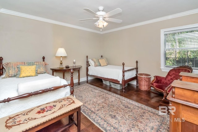 bedroom with ceiling fan, crown molding, and hardwood / wood-style floors