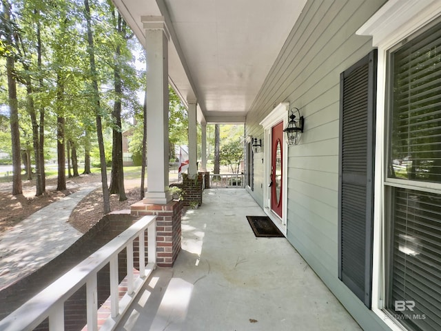 603 Northshore Dr, Bay Minette, AL 36507 - view of patio featuring covered porch