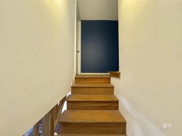 603 Northshore Dr, Bay Minette, AL 36507 - view of stairway