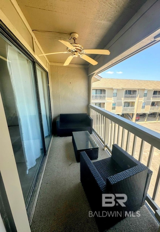 balcony with ceiling fan