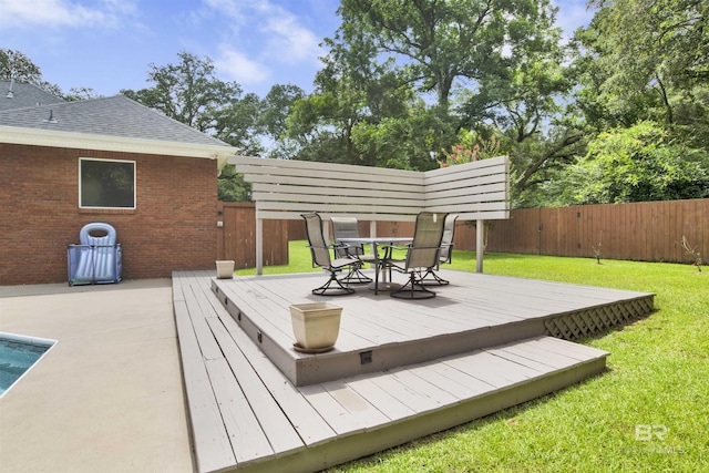 4340 Hamilton Oaks Ln, Mobile, AL 36695 - wooden deck with a fenced backyard and outdoor dining space