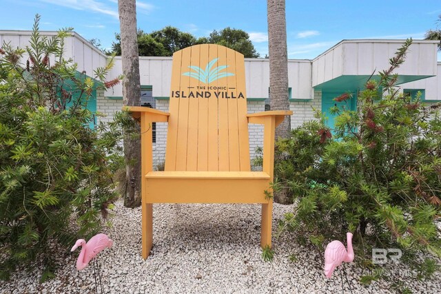 325 E 22nd Ave Unit 4, Gulf Shores, AL 36542 - view of exterior details