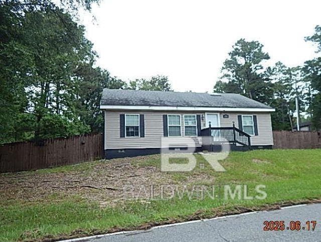 6996 Pinehill Rd, Daphne, AL 36526 - manufactured / mobile home featuring crawl space