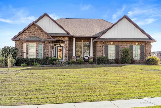 view of front of home with a front yard