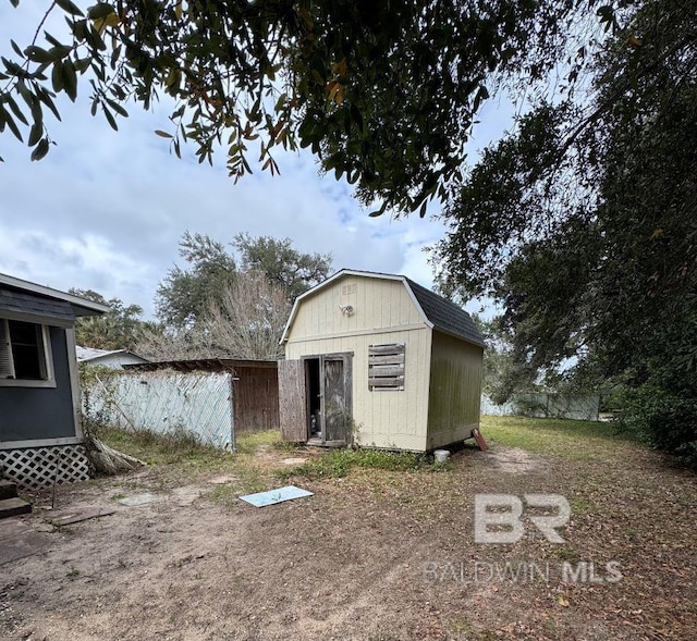 view of outbuilding