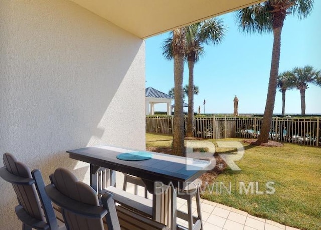 527C Beach Club Trl Unit C-0104, Gulf Shores, AL 36542 - fenced backyard featuring a patio