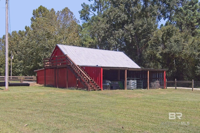 view of outdoor structure