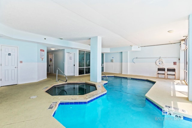 view of pool featuring an indoor in ground hot tub