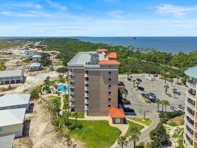 bird's eye view with a water view