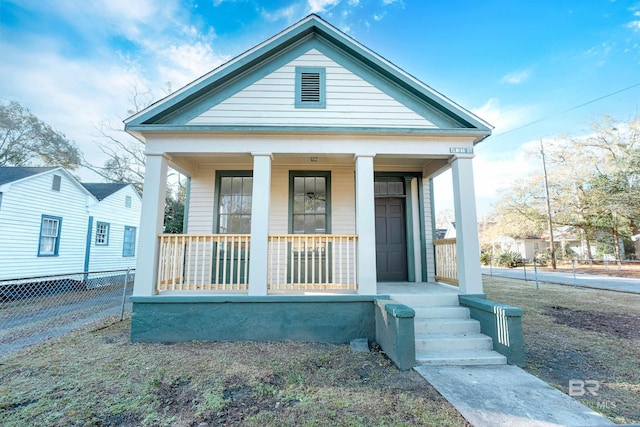 view of front of home featuring a porch