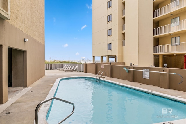 511 E Beach Blvd Unit 203, Gulf Shores, AL 36542 - view of community pool