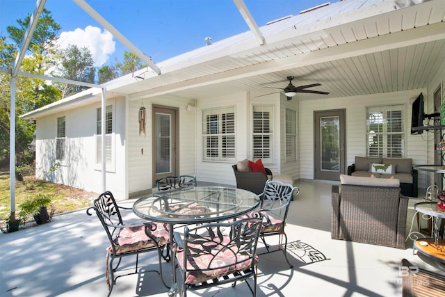 view of patio with ceiling fan