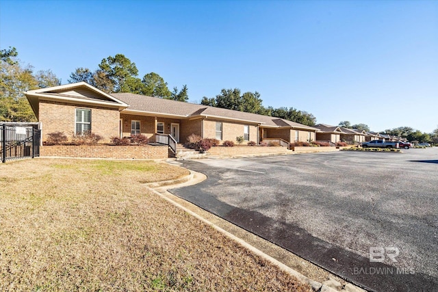 view of single story home