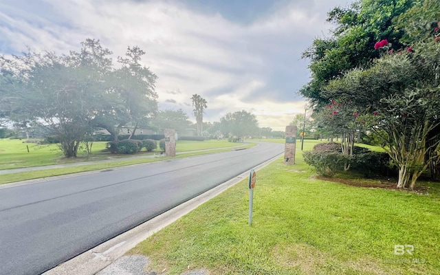 Cypress Lake Dr, Gulf Shores, AL 36542