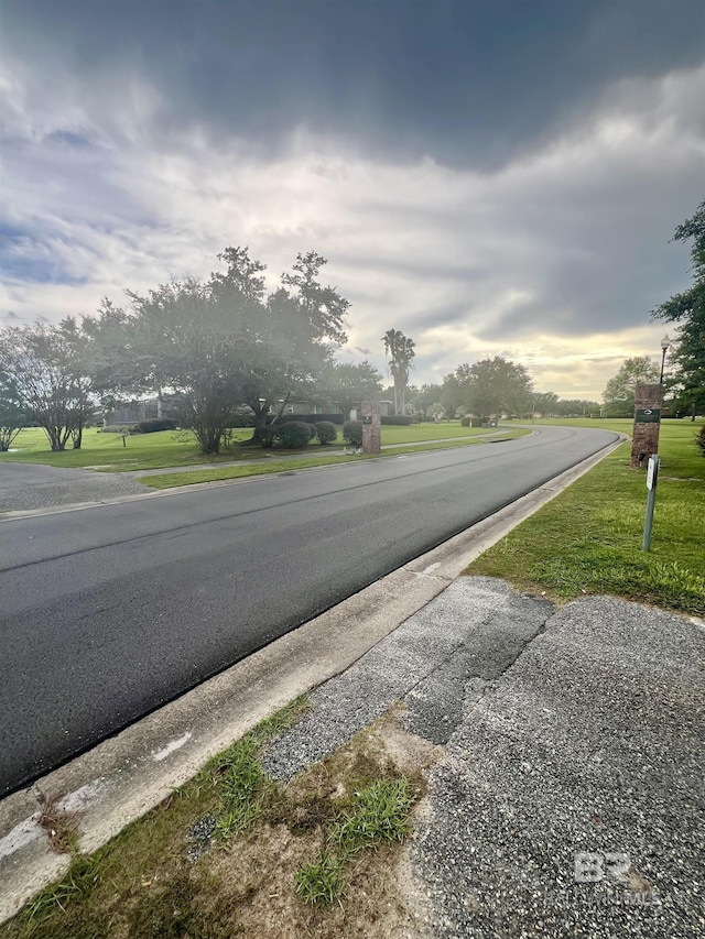 Cypress Lake Dr, Gulf Shores, AL 36542